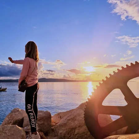 Grand View Apartment Drasnice