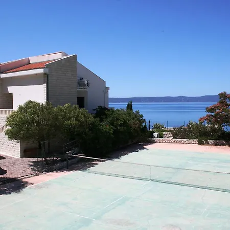 Apartment Grand View