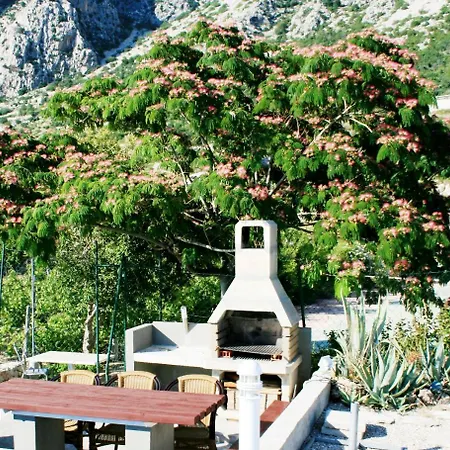 Grand View Apartment