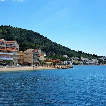 Grand View Apartment